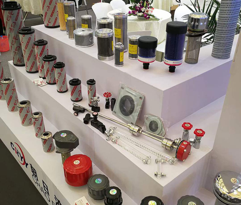 液壓過濾器中常見的就是吸油過濾器、回油過濾器壓力管路過濾器等等，使用過濾器的時候有很多的要求。那液壓過濾器使用有哪些要求？朝日液壓告訴你：